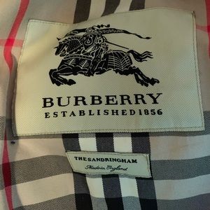 Burberry Trench